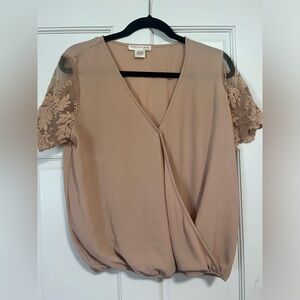 Woman’s blouse